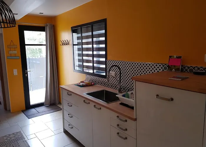 Bel Appartement Spacieux Et Confortable Idealement Situe