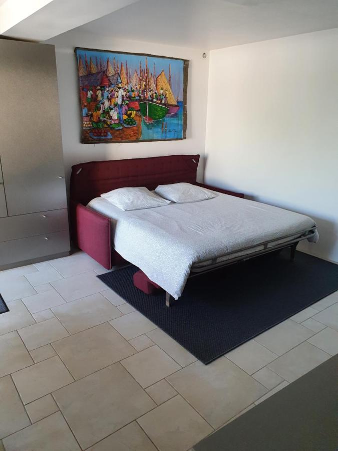 Bel Spacieux Et Confortable Idéalement Situé *